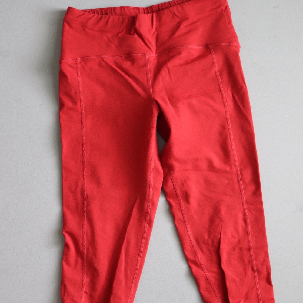 Oiselle Red Running Capris - Size 6